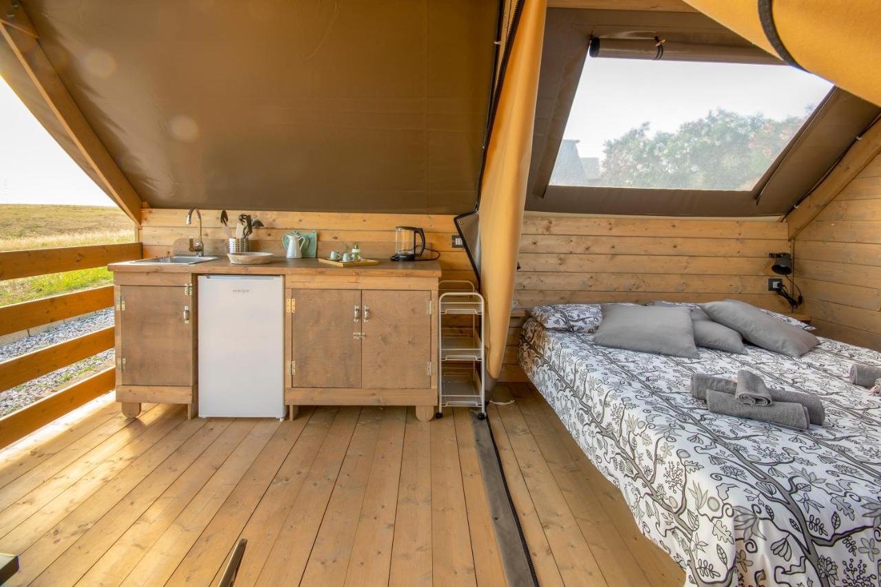 Glamping Debbiare Otel Riparbella Dış mekan fotoğraf
